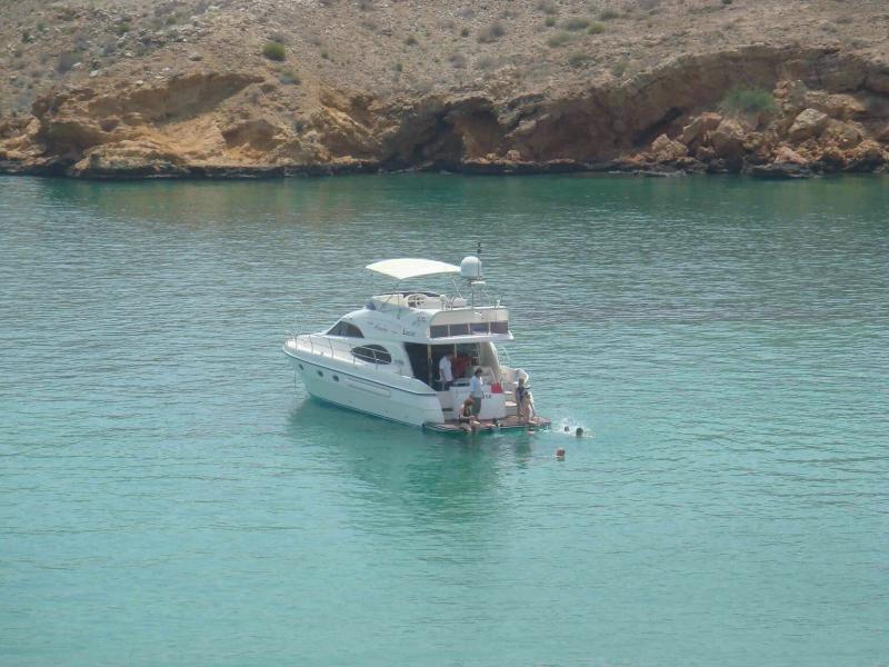 yacht charter Muscat